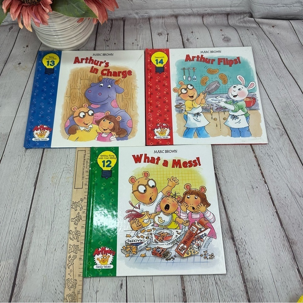 Authur's family values Kids Storybook Set by marc brown 2001vol 12-14